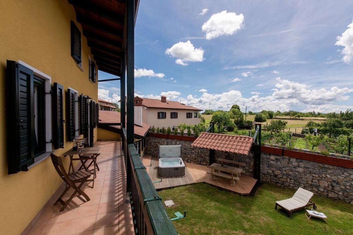 Vila Friuli Karst Komen Exterior foto
